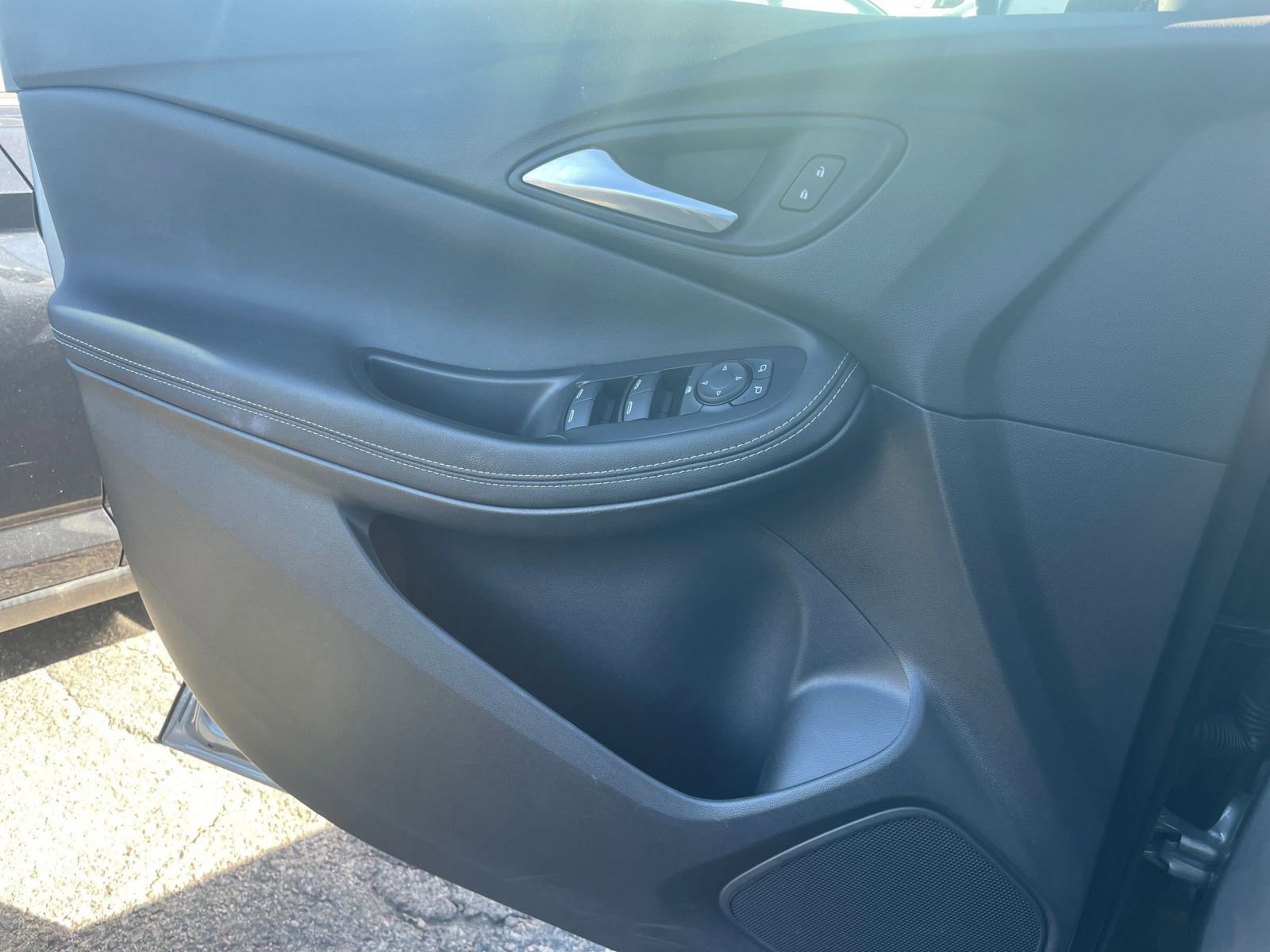 Used 2025 Buick Encore GX Preferred image 20