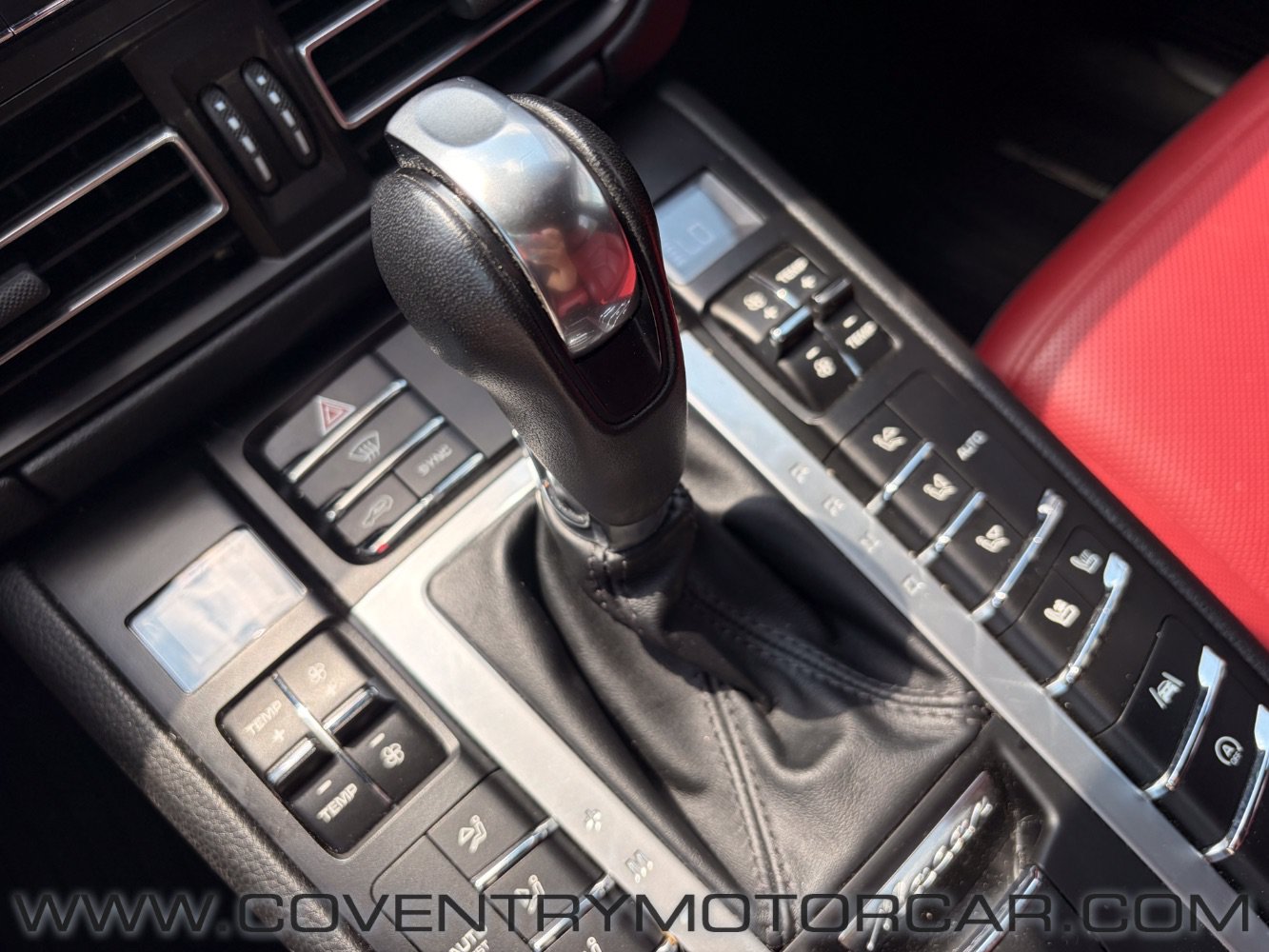 Used 2021 Porsche Macan S AWD/4WD image 21