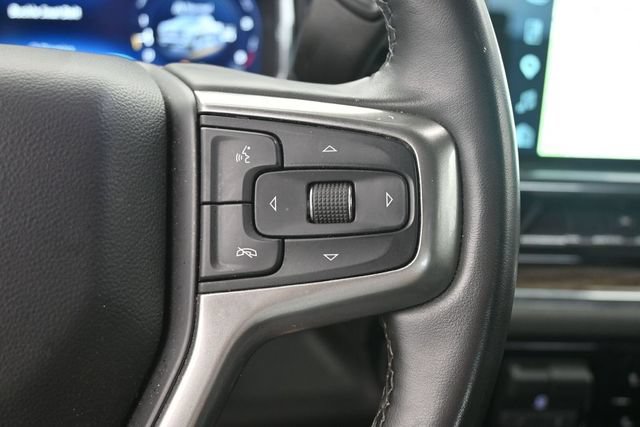 Used 2025 Chevrolet Silverado 1500 LT AWD/4WD image 31