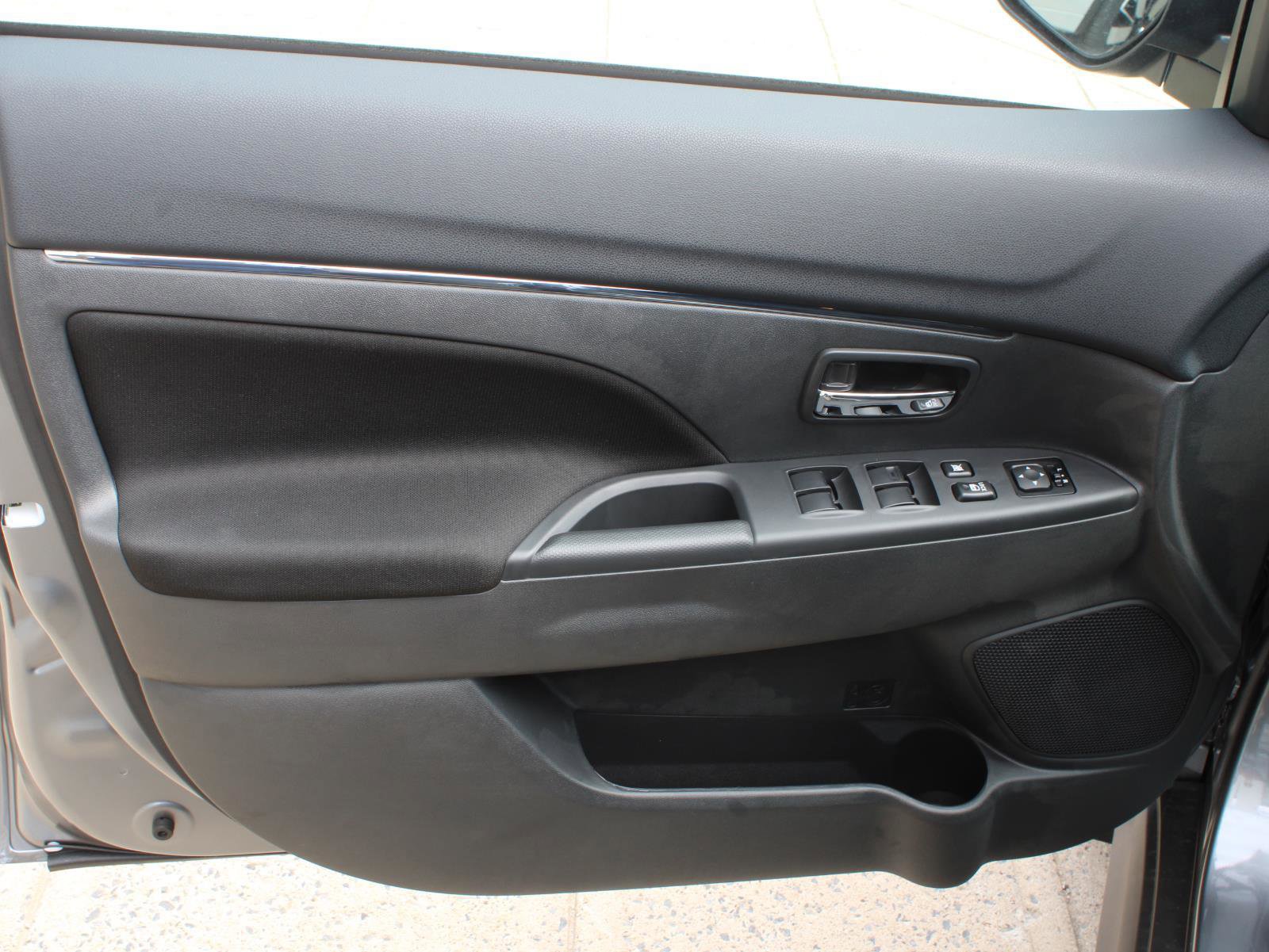 New 2025 Mitsubishi Outlander Sport AWD image 16