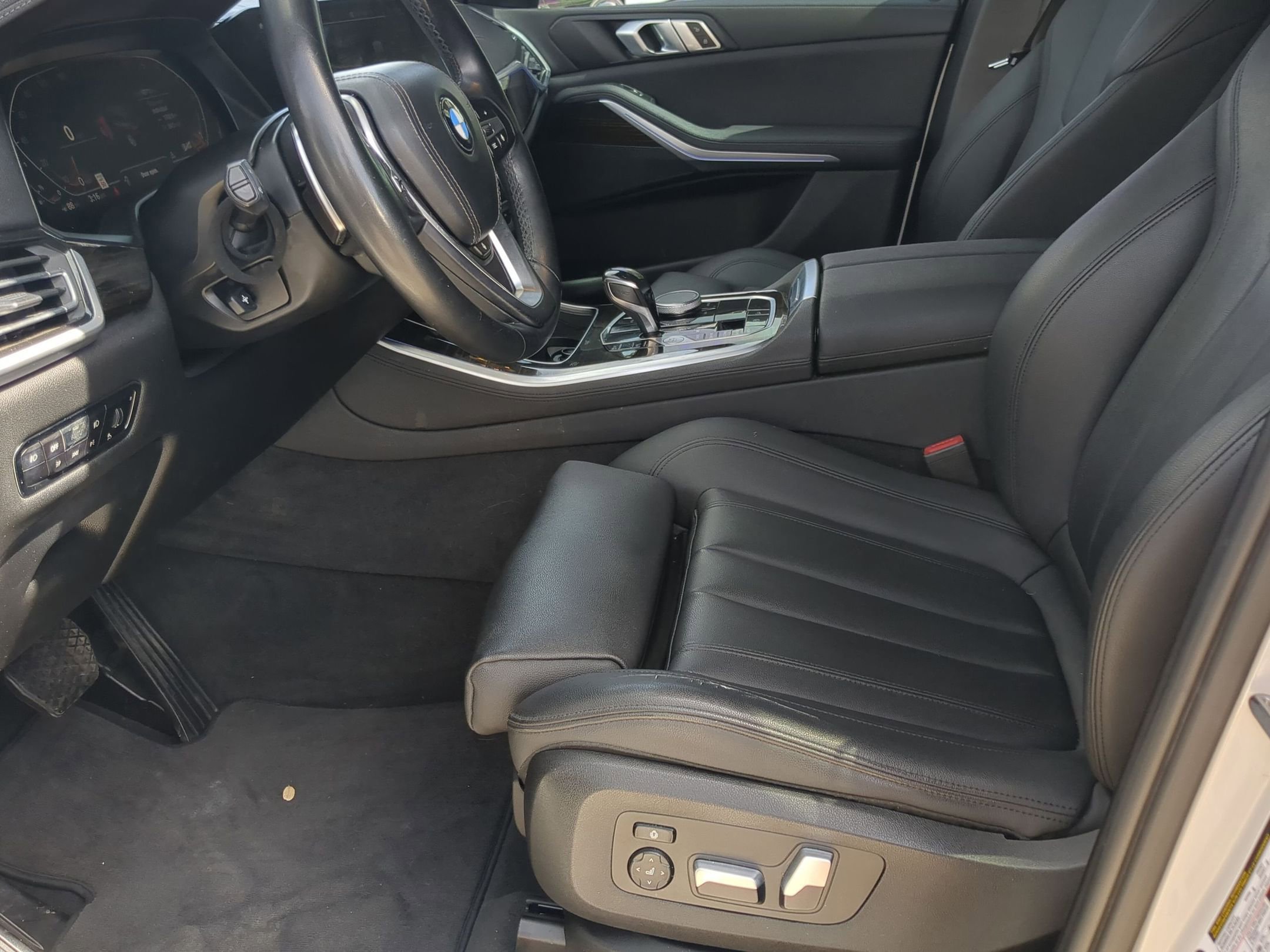 Used 2019 BMW X5 xDrive40i w/ Premium Package 2 AWD/4WD image 11