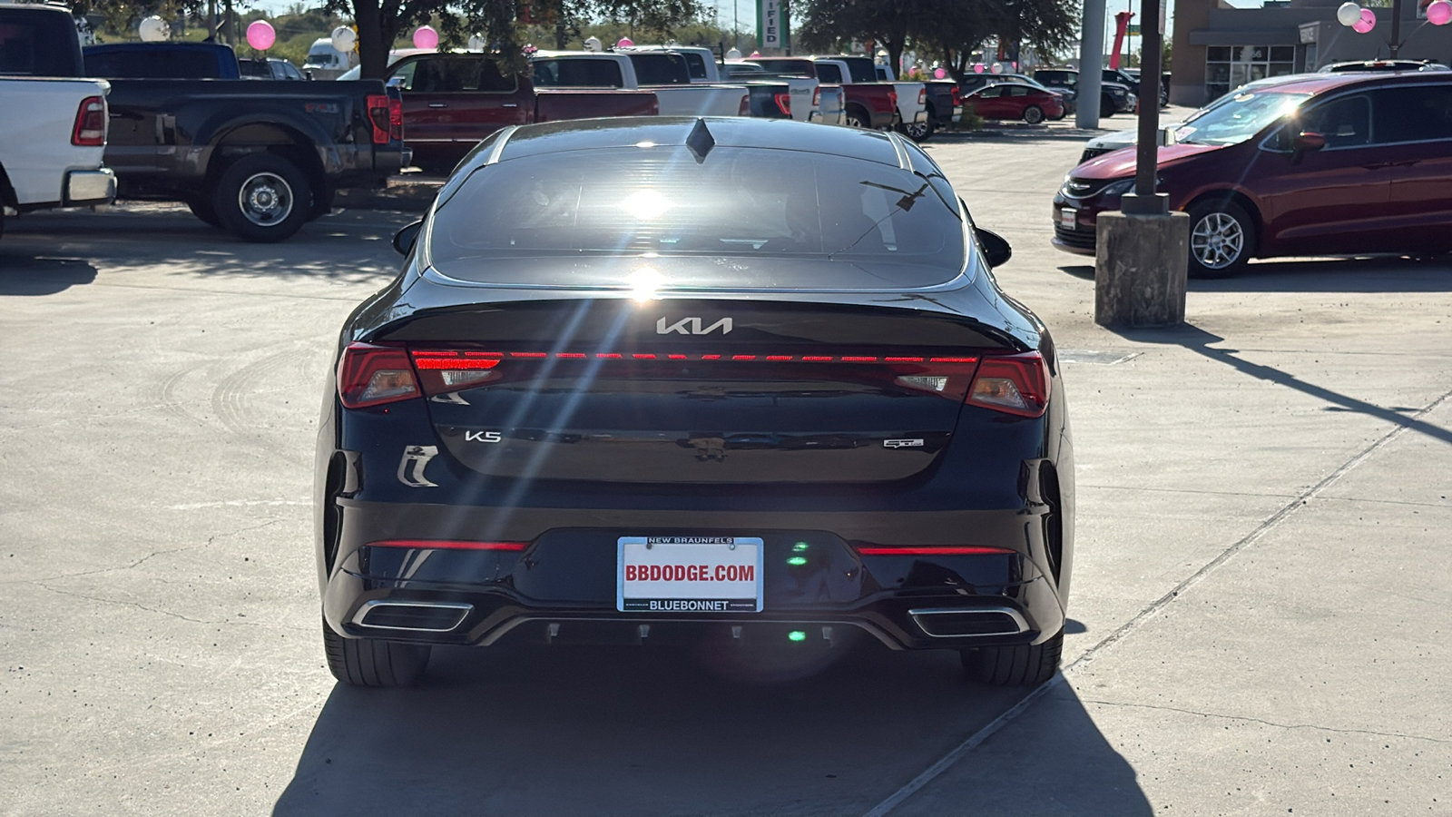 Used 2023 Kia K5 GT-Line w/ GT-Line Premium Package image 4