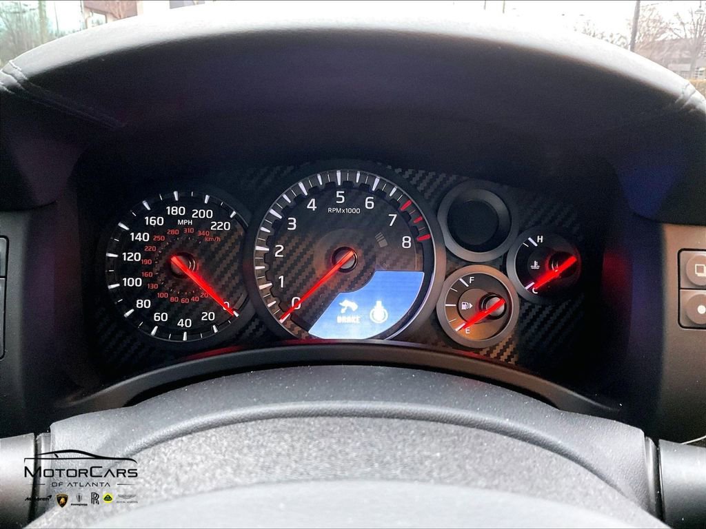 Used 2021 Nissan GT-R Premium image 16