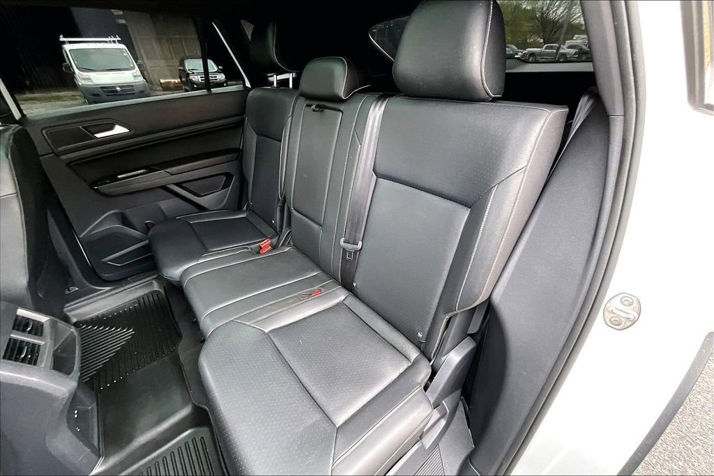 Used 2020 Volkswagen Atlas Cross Sport SEL AWD/4WD image 24