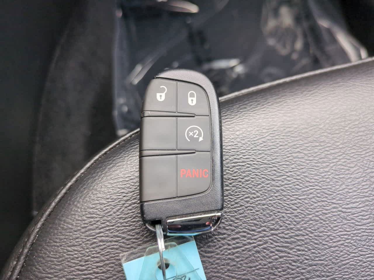 Used 2025 Jeep Compass Latitude AWD/4WD image 26