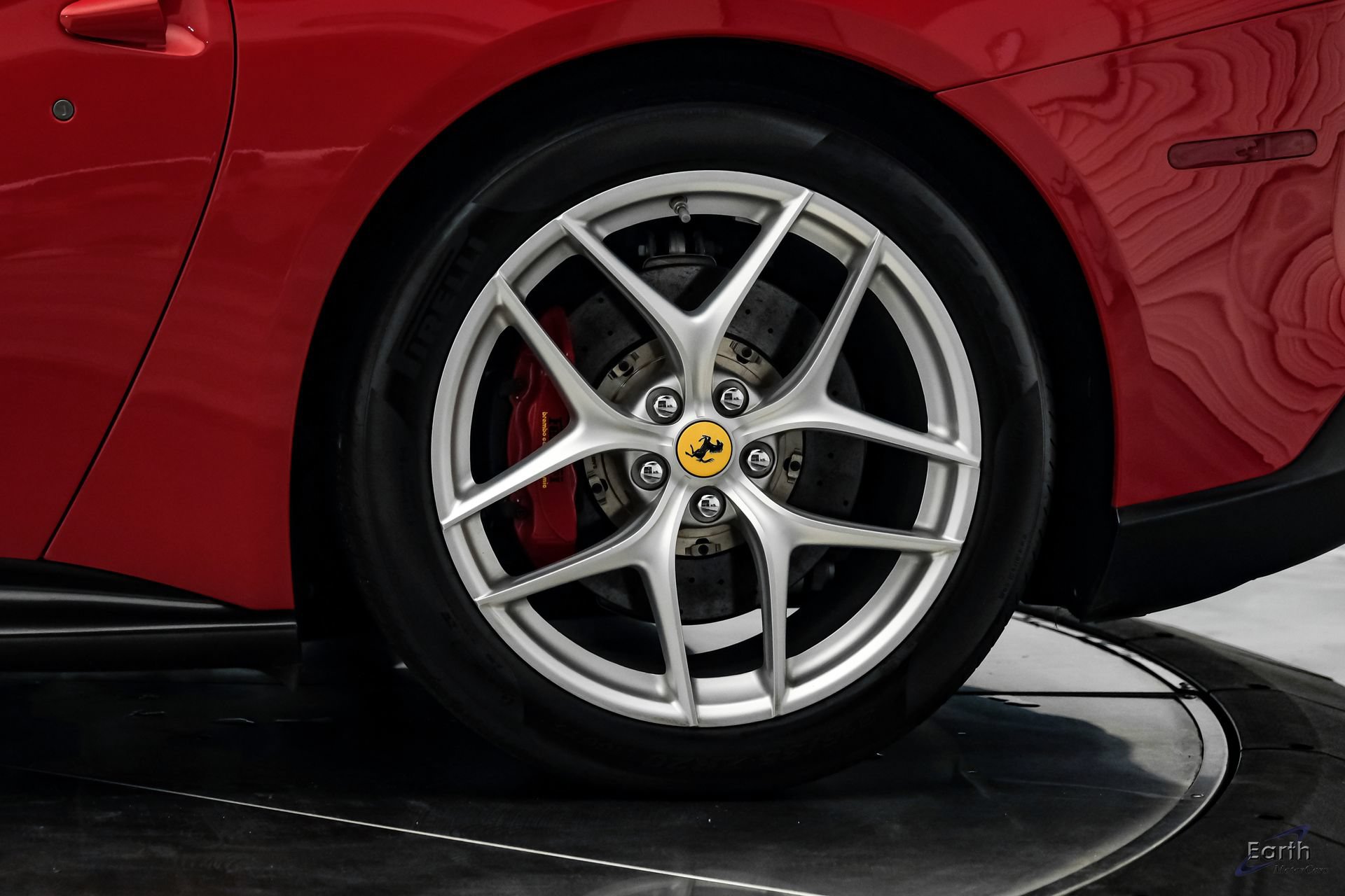 Used 2017 Ferrari F12 Berlinetta RWD image 64