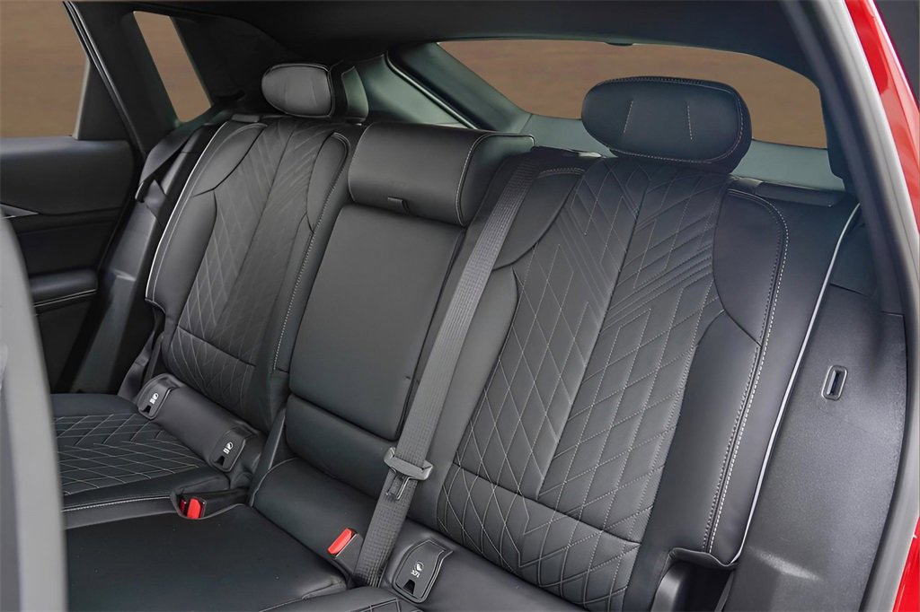 New 2026 Cadillac Lyriq V w/ Exterior Carbon Fiber Package image 26