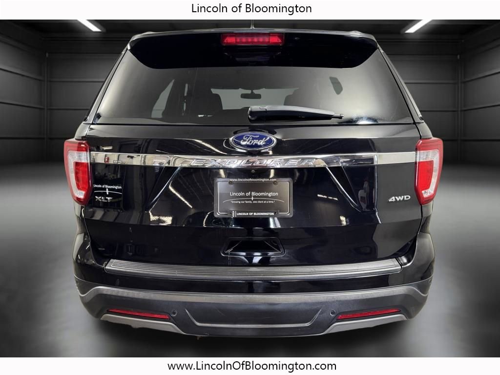 Used 2019 Ford Explorer XLT w/ Equipment Group 201A AWD/4WD image 5