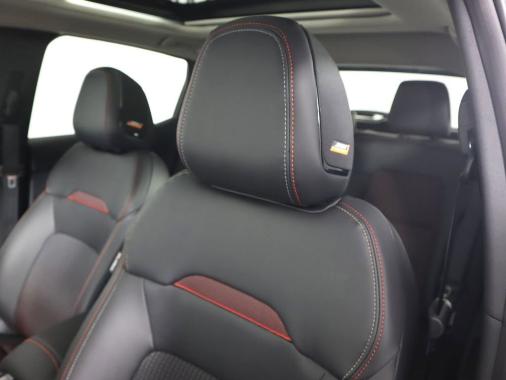 New 2026 Nissan Kicks SR w/ SR Premium Package image 21