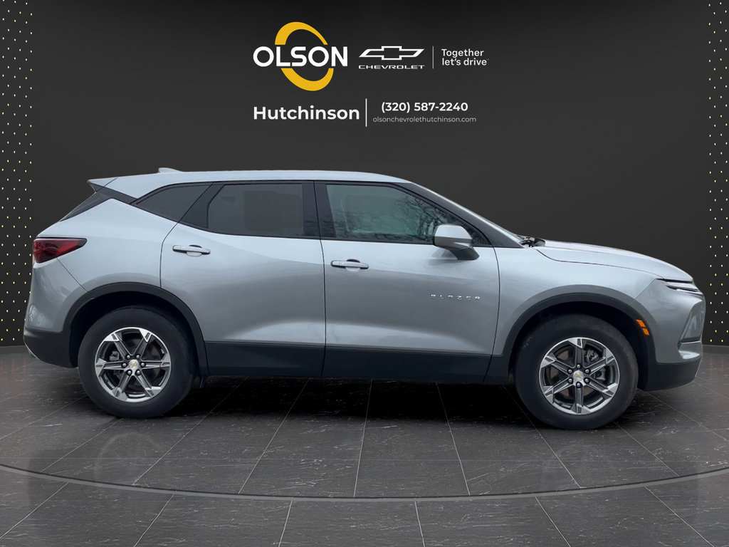 Certified 2025 Chevrolet Blazer LT AWD/4WD image 23
