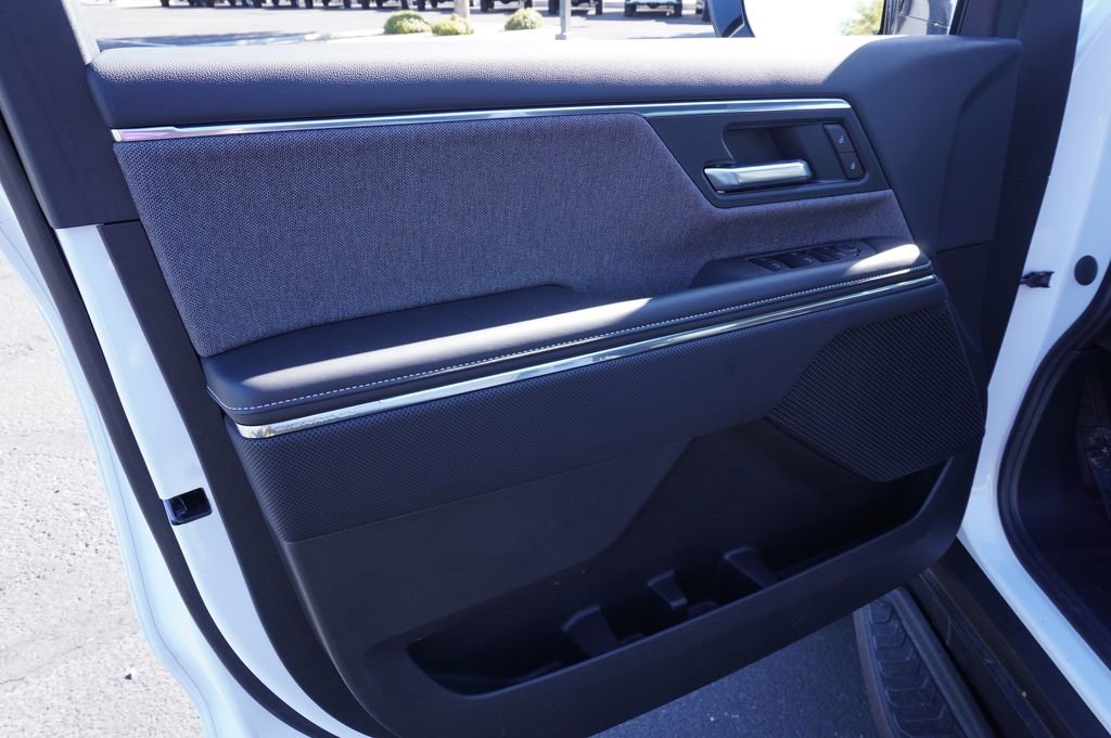 New 2026 GMC Sierra EV Elevation image 14