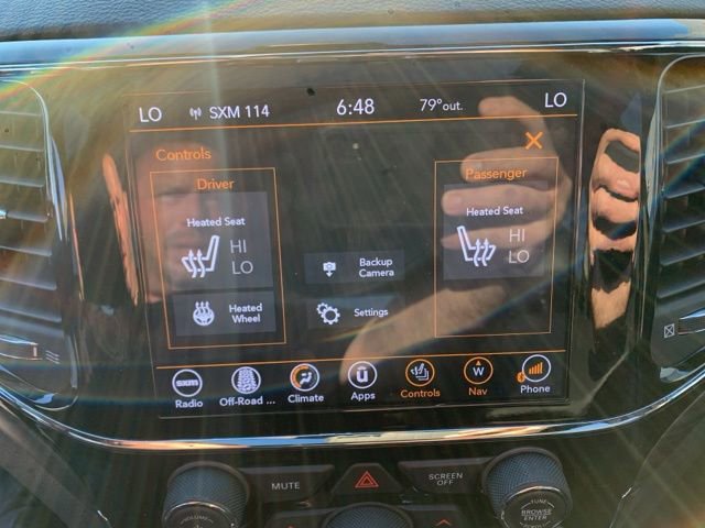 Used 2019 Jeep Grand Cherokee Altitude image 22