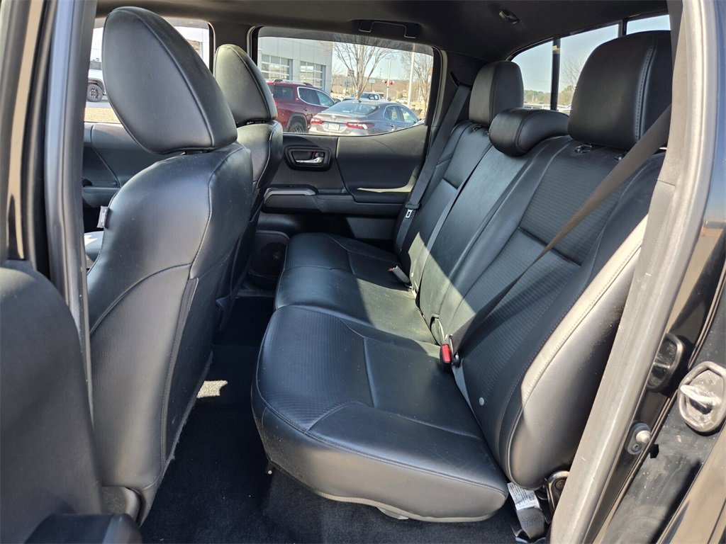 Used 2023 Toyota Tacoma TRD Sport w/ TRD Premium Sport Package image 6