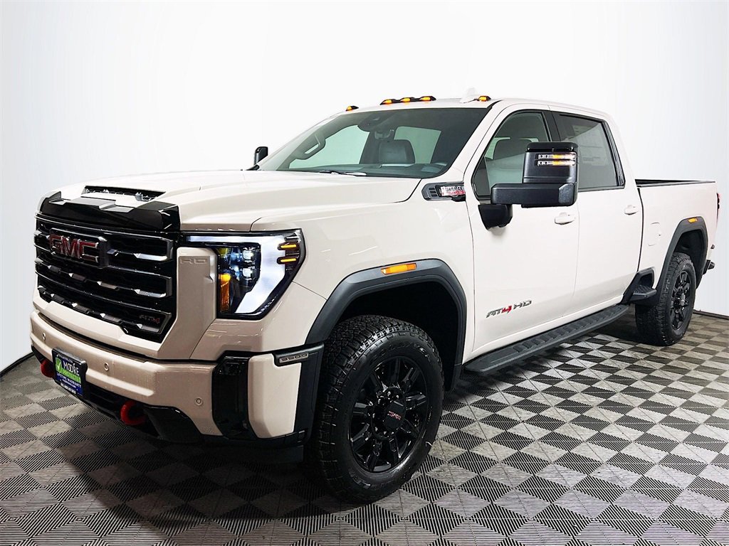 New 2026 GMC Sierra 3500 AT4 w/ AT4 Premium Plus Package image 4