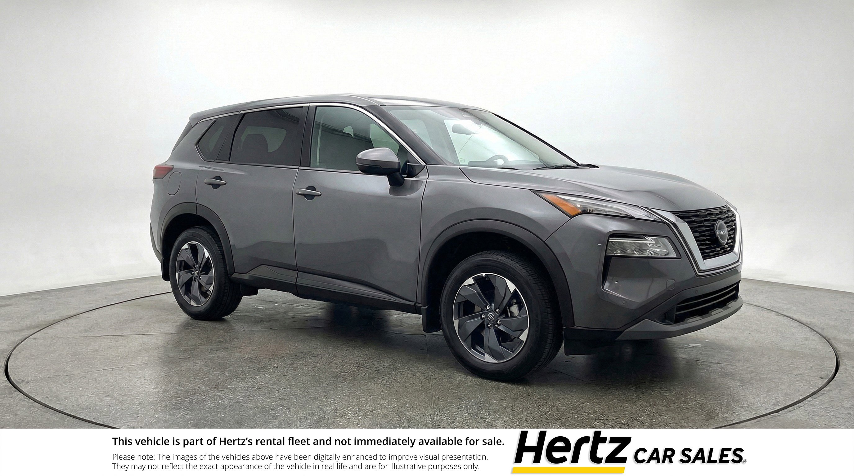 Used 2025 Nissan Rogue SV image 1
