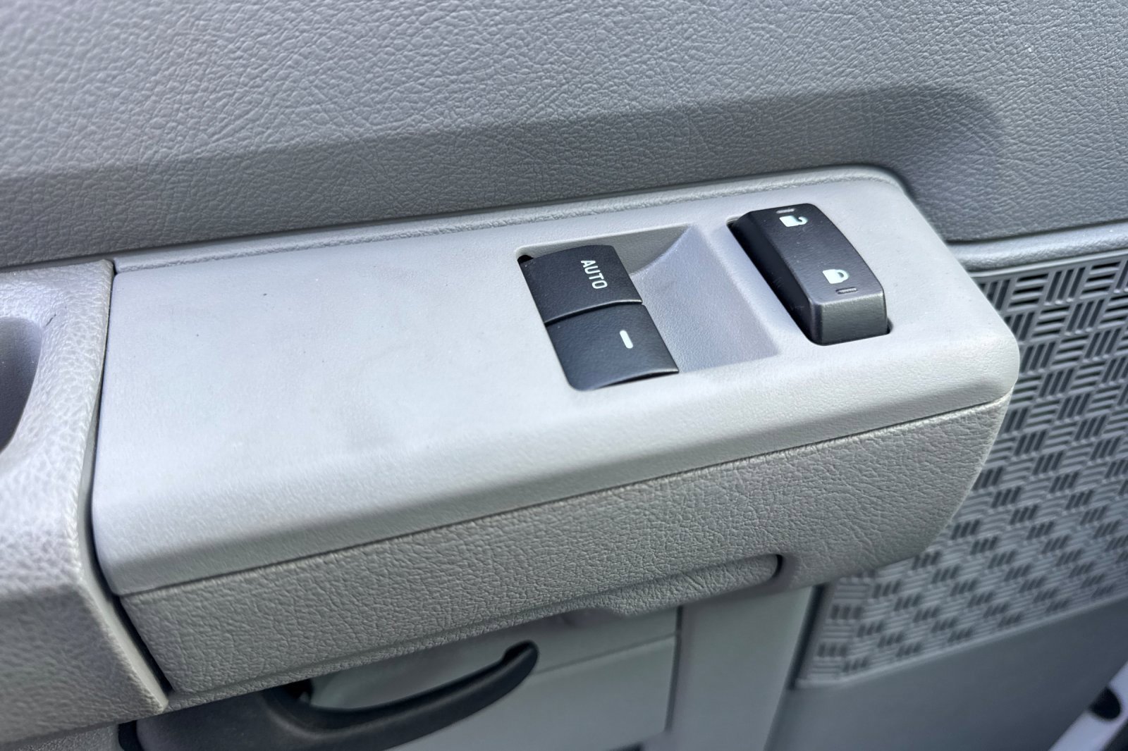 New 2026 Ford E-350 and Econoline 350 Super Duty w/ Power Equipment Group image 11