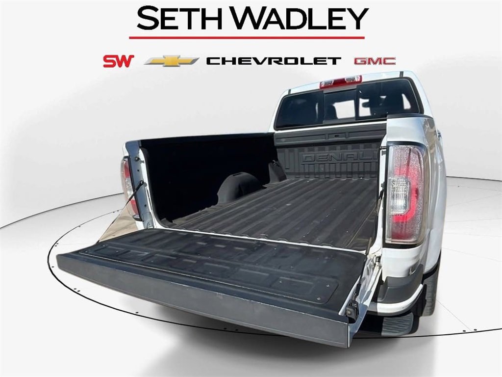Used 2021 GMC Canyon Denali image 9