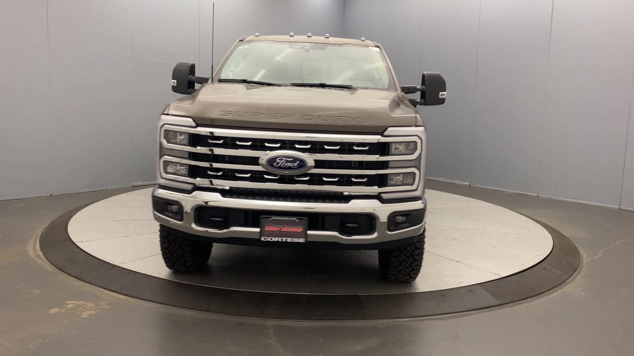 New 2026 Ford F350 XLT w/ XLT Premium Package AWD/4WD image 8