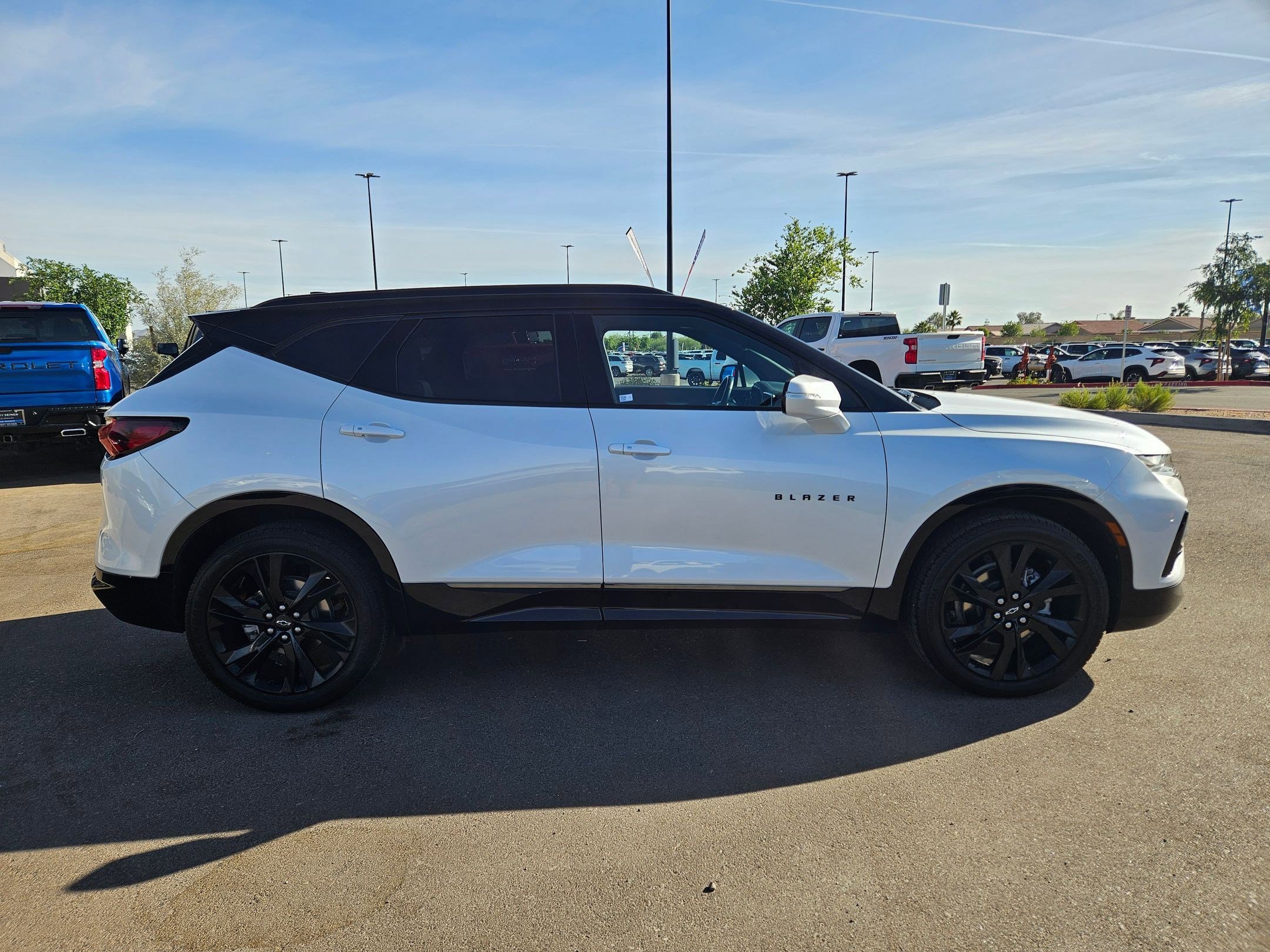 Used 2022 Chevrolet Blazer RS w/ Enhanced Convenience Package FWD image 6