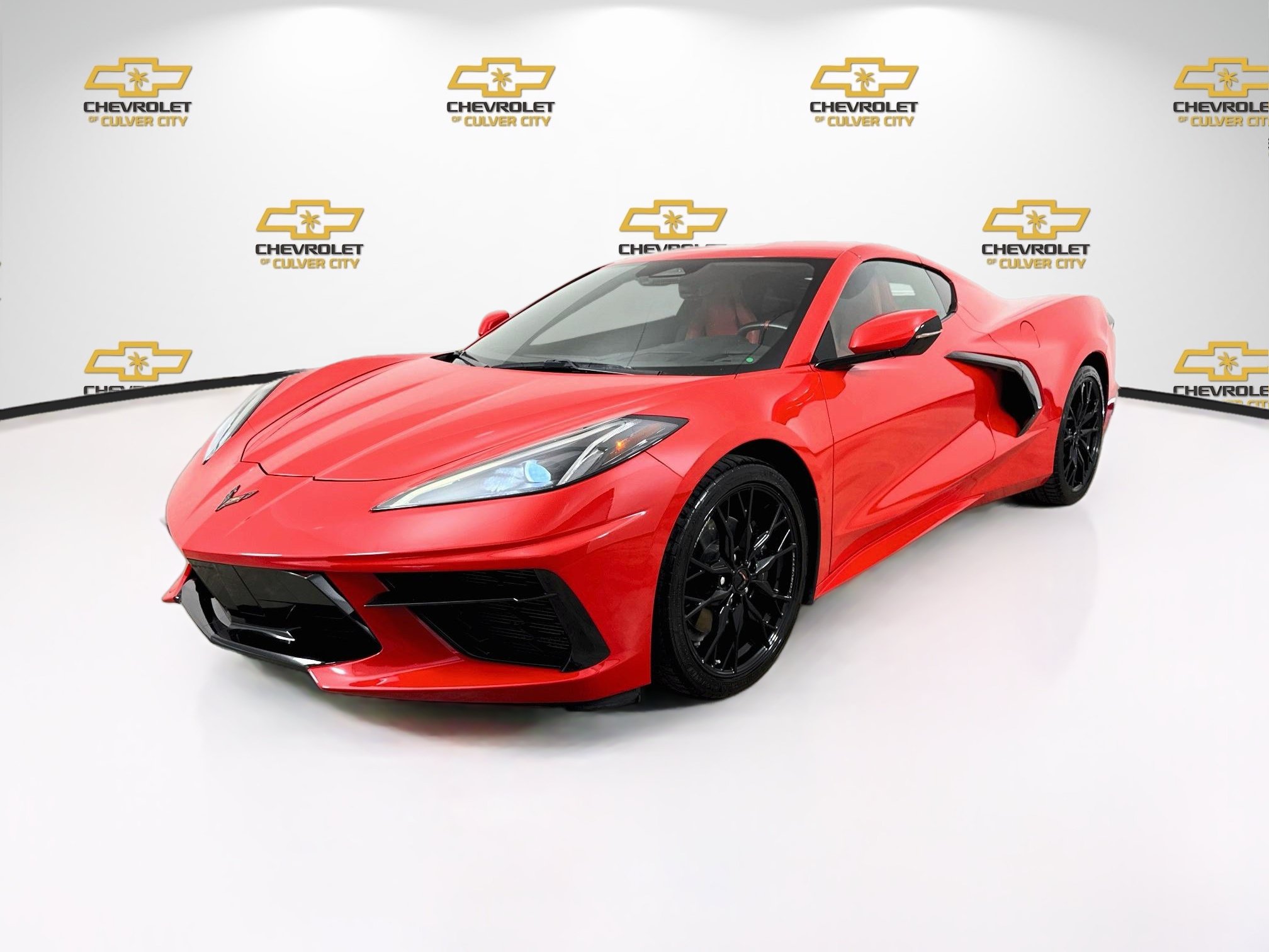 Used 2024 Chevrolet Corvette Stingray Coupe w/ 1LT RWD image 3