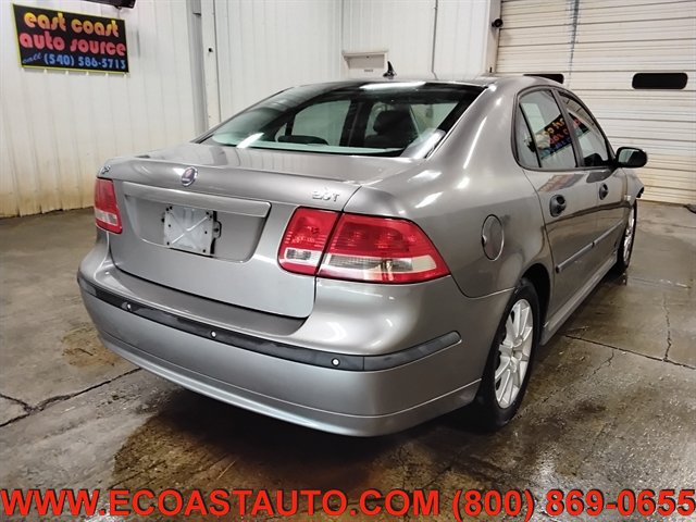 Used 2004 Saab 9-3 Arc FWD image 3
