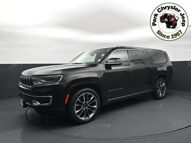 Used 2024 Jeep Wagoneer L Series III w/ Premium Group I AWD/4WD image 2