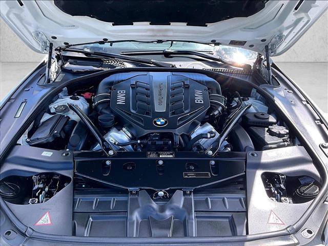 Used 2012 BMW 650i Convertible RWD image 11