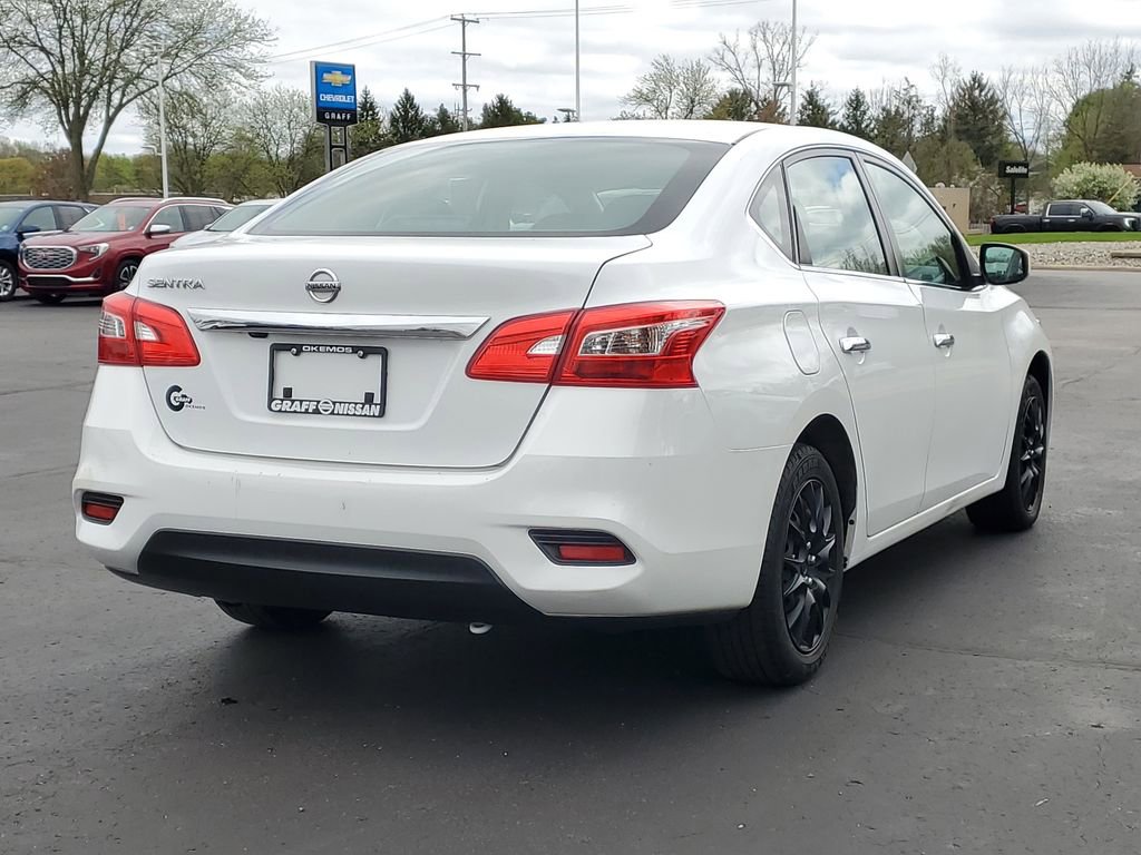 Used 2018 Nissan Sentra S FWD image 3