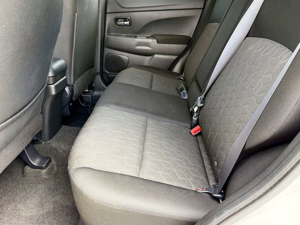 Used 2021 Mitsubishi Outlander Sport LE image 24