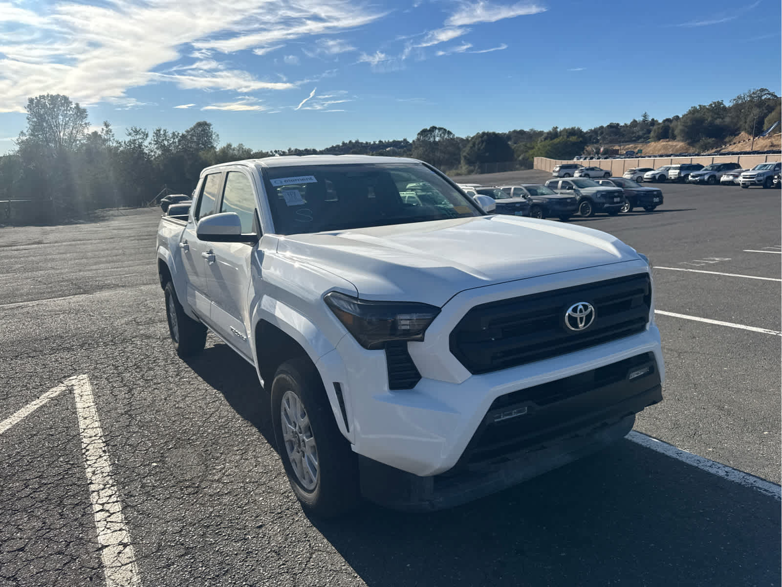 Used 2025 Toyota Tacoma SR5 AWD/4WD image 3