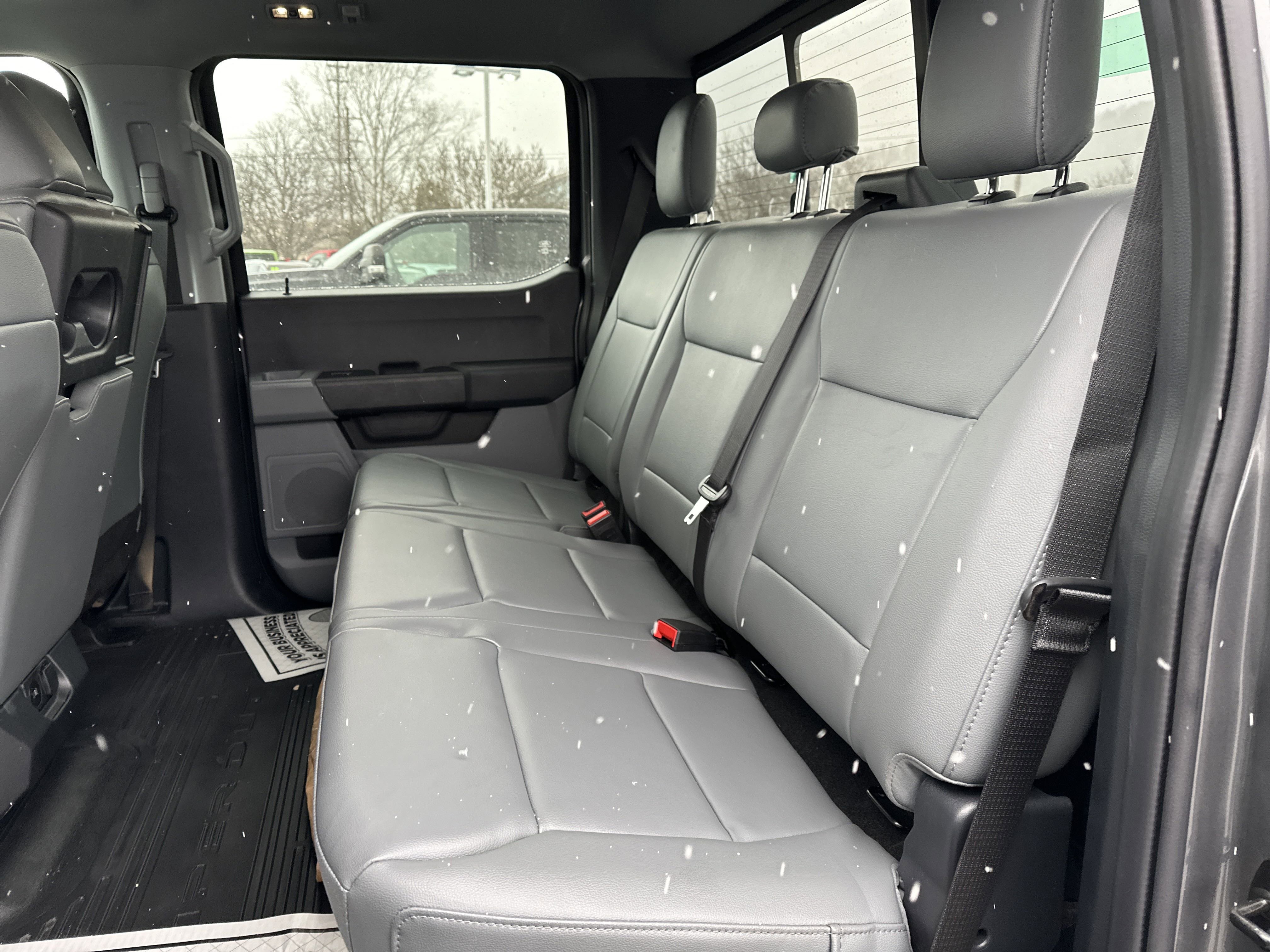 New 2024 Ford F350 XL w/ XL Chrome Package image 13