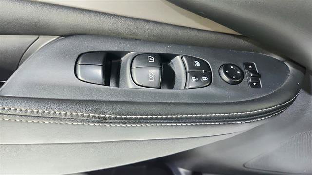 Used 2019 Nissan Murano S w/ Cargo Package FWD image 18