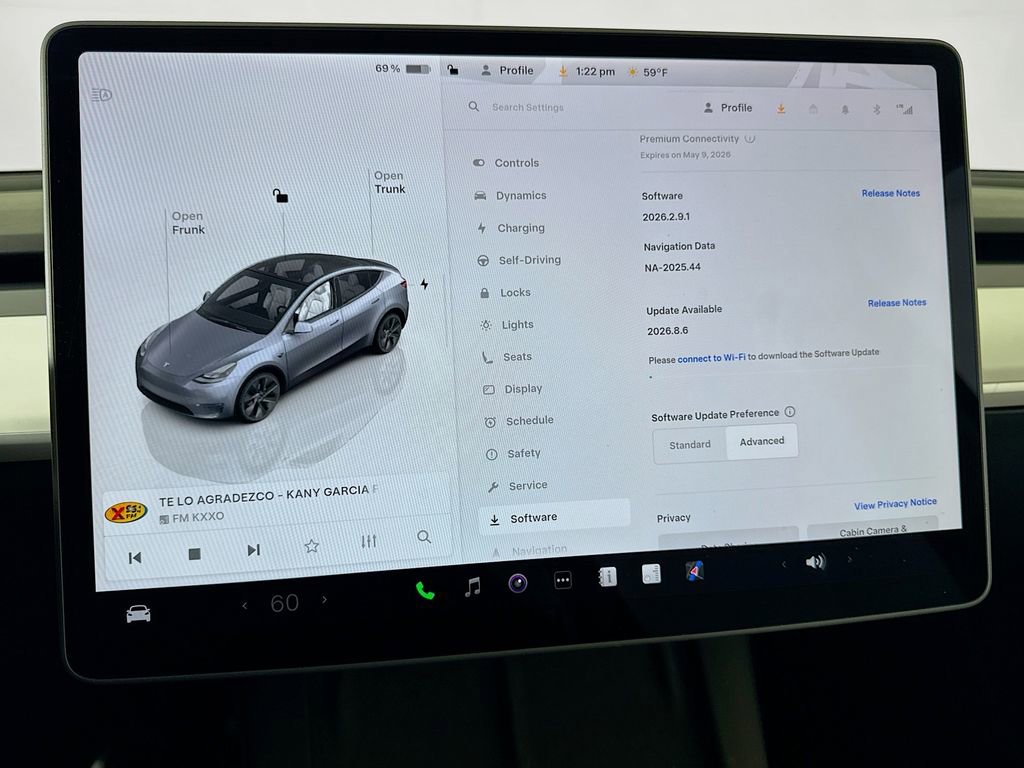 Used 2024 Tesla Model Y Long Range image 52