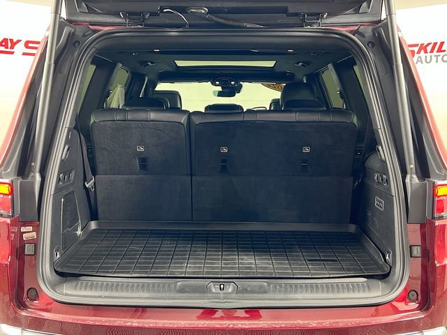 Used 2022 Jeep Wagoneer Series III w/ Premium Group I image 29