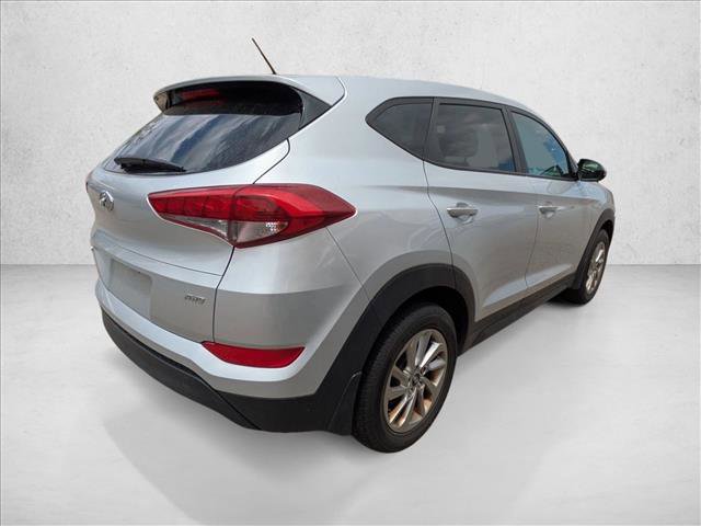 Used 2018 Hyundai Tucson SE w/ Cargo Package AWD/4WD image 5