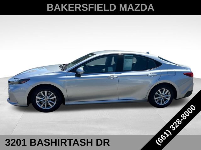 Used 2025 Toyota Camry LE FWD video 2