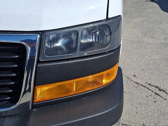 Used 2024 GMC Savana 2500 w/ Driver Convenience Package image 27