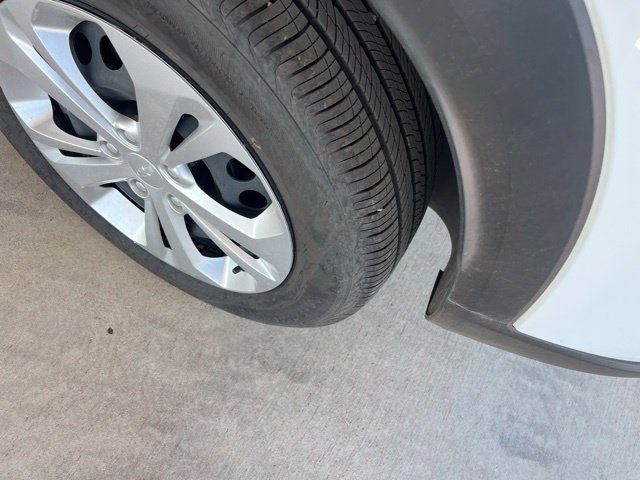 Used 2026 Chevrolet Trax LS FWD image 7