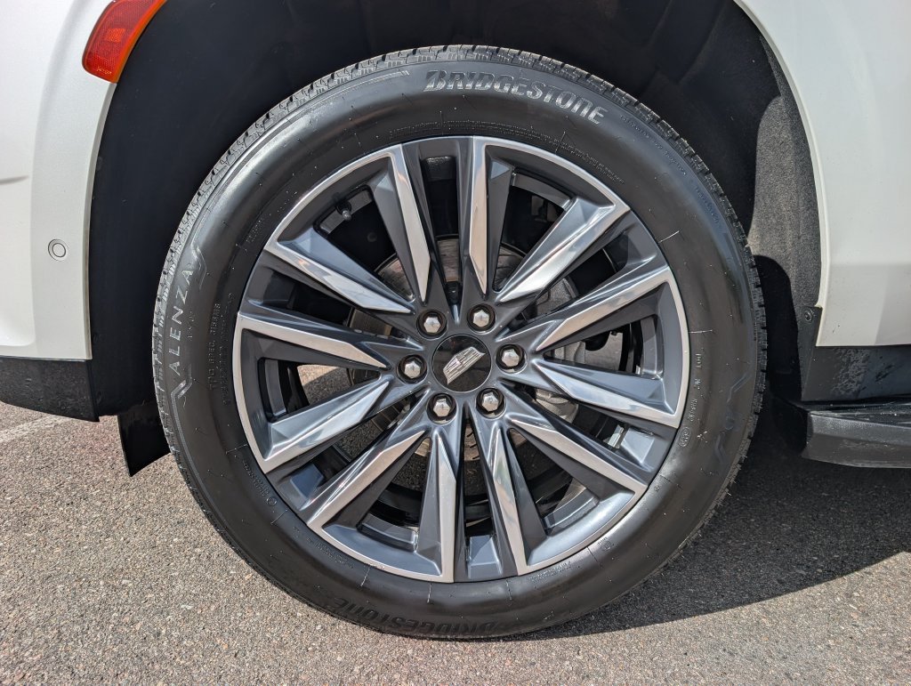 Used 2021 Cadillac Escalade ESV Sport AWD/4WD image 10
