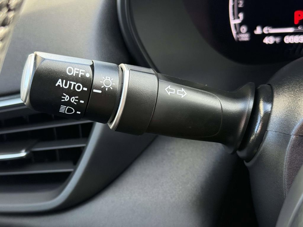Certified 2025 Acura TLX w/ Technology Package FWD image 25