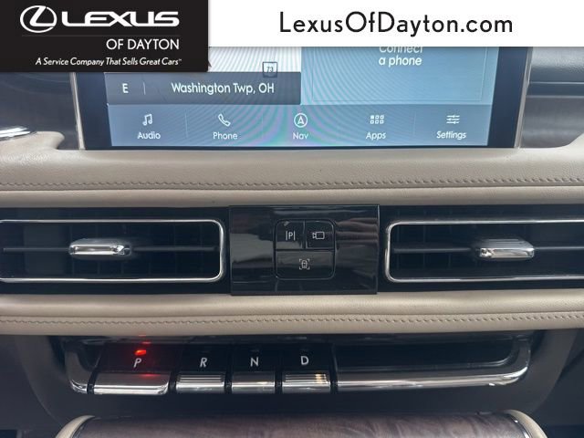 Used 2021 Lincoln Aviator Reserve w/ Equipment Group 201A image 23