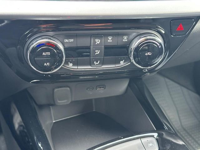 New 2026 Chevrolet Trax LT w/ Driver Confidence Package image 13