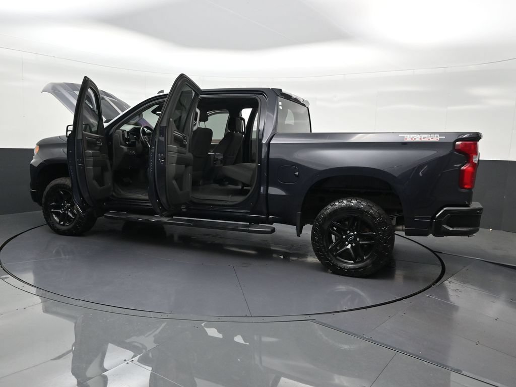 Used 2024 Chevrolet Silverado 1500 LT Trail Boss AWD/4WD image 33