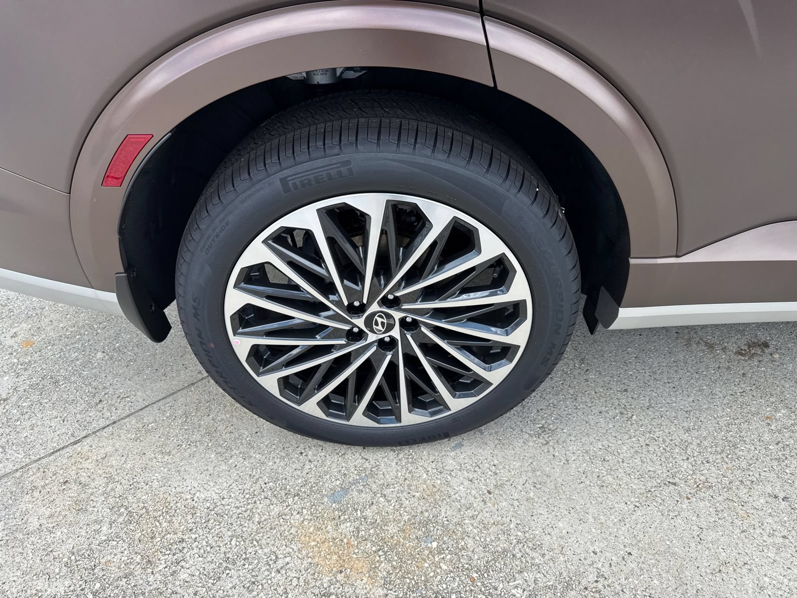 New 2026 Hyundai Palisade Calligraphy FWD image 18