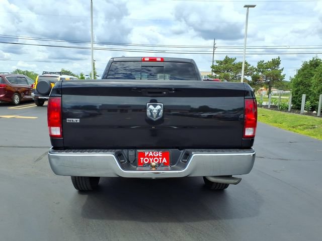 Used 2017 RAM 1500 Classic SLT RWD image 6