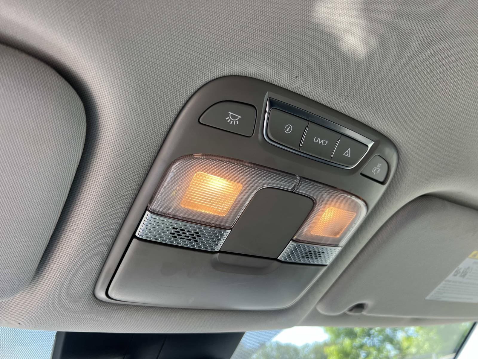 Used 2022 Kia Telluride LX AWD/4WD image 32