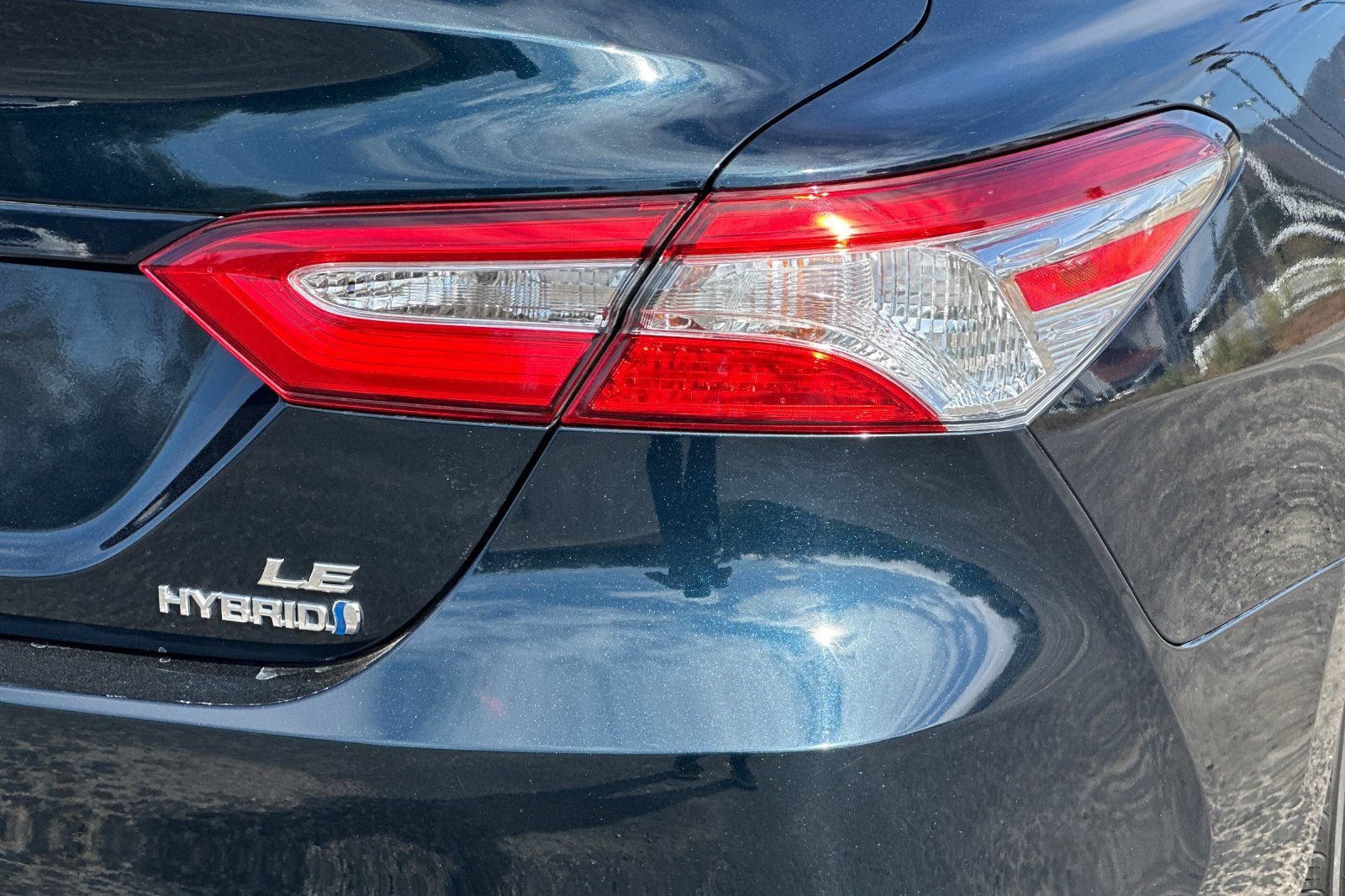 Used 2020 Toyota Camry LE w/ Fleet Convenience Package FWD image 25