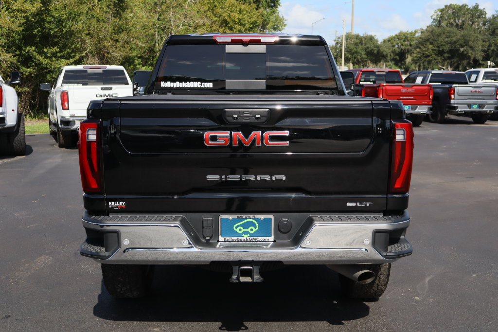 Certified 2025 GMC Sierra 3500 SLT w/ SLT Premium Package AWD/4WD image 8