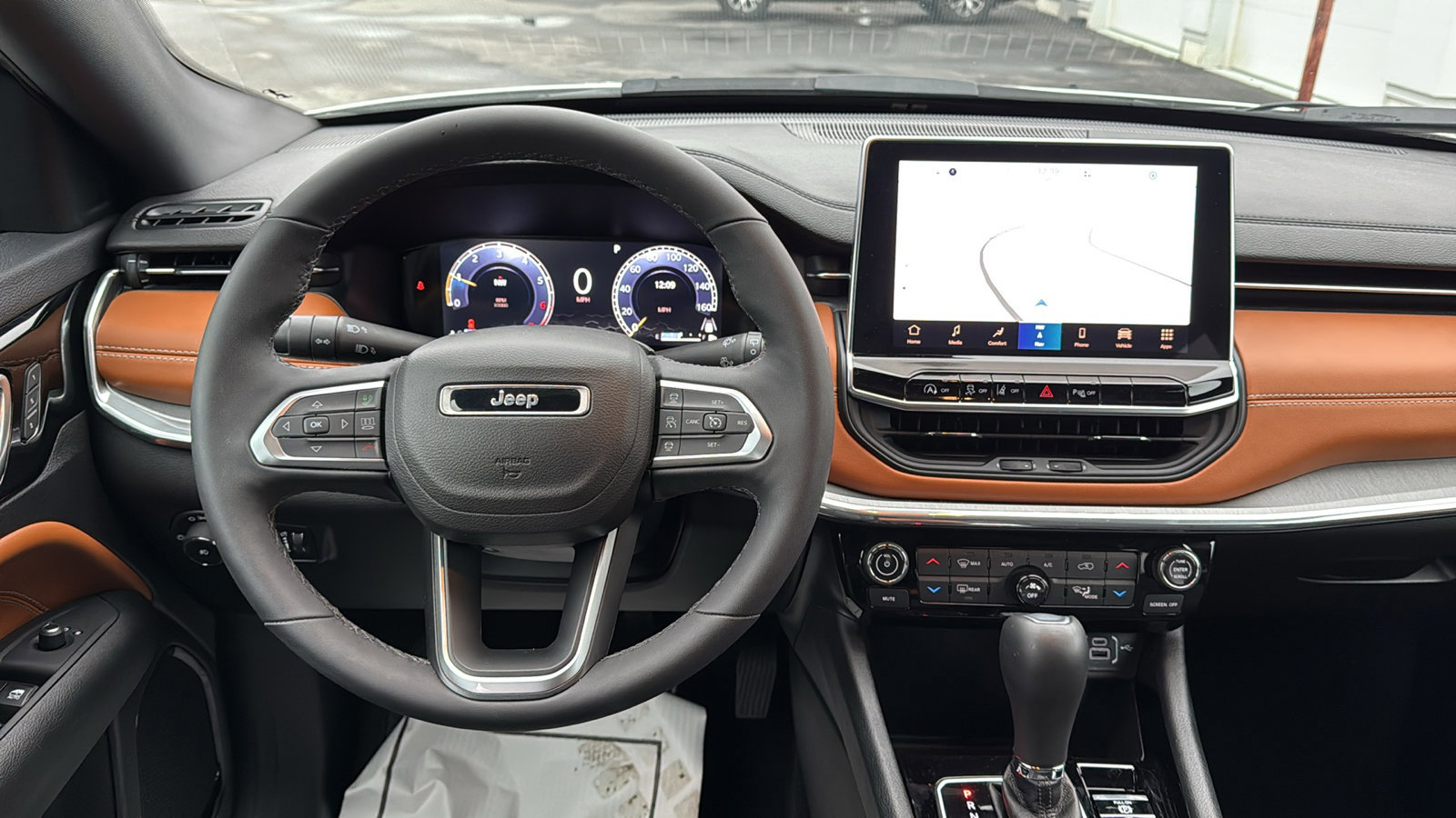 Certified 2024 Jeep Compass Limited w/ Elite Group image 28