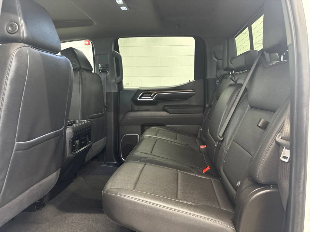 Used 2025 Chevrolet Silverado 1500 RST w/ Convenience Package II AWD/4WD image 15